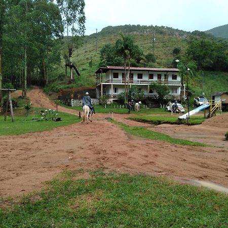 Tocadocoelhofunil Hotel Rio Preto  Exterior photo